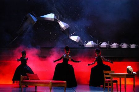 Oper in Leipzig: Die Zauberflöte - geniale Mischung aus tragischer Oper, rätselhaftem Zauberspiel und lustigem Volkstheater - bis zum 14.03.2013