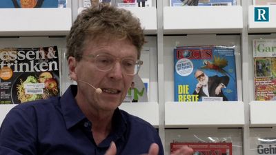 Vier neue Buchbesprechungen von Soenke C. Weiss, es beginnt mit Die Leben der Elena Silber von  Alexander Osang