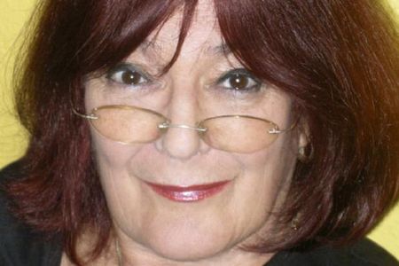 Ein Abend mit Eva Demski und hr2-Moderatorin Ruth Fuehner.