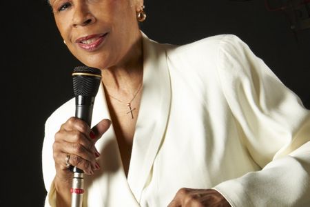 Sandy Patton gibt Konzert im Musikkabarett Schatzkistl Mannheim
