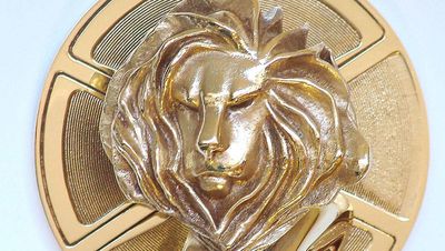 Von Kreativen auf der ganzen Welt heiß begehrt der Cannes-Loewe in Gold