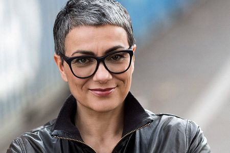 Jetzt mit Visitenkarte von DDB Tribal Hamburg: Susanne Laemmer