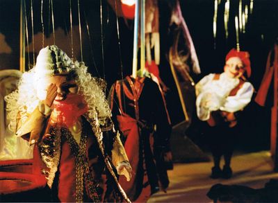 Müllers Marionetten-Theater zeigt „Des Kaisers neue Kleider“