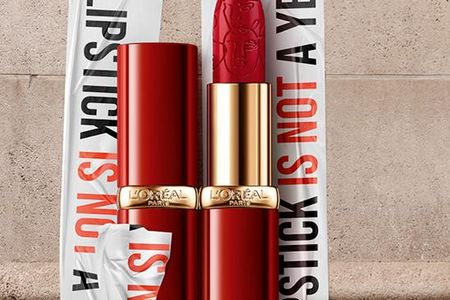 Der Lippenstift 'A LIPSTICK IS NOT A YES