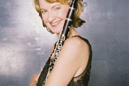 Sabine Meyer gibt Konzerte auf Musikfestivals