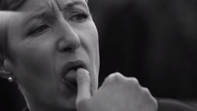 Muetter hassen verschmierte Gesichter und servieren gern Brokkoli Edekas Fortsetzung zur Muttertagskampagne ist der deutlich zahmere Vatertagsspot