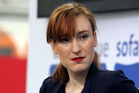 Eine der drei Heldinnen von Soenke C. Weiss ist Nora Bossong fuer ihren Roman Schutzzone