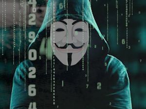 Wenige sind reich, die Masse wurde ihres Daseins beraubt, jetzt sind nur noch die Nerds die Rettung Wenige sind reich, die Masse wurde ihres Daseins beraubt, jetzt sind nur noch die Nerds die Rettung