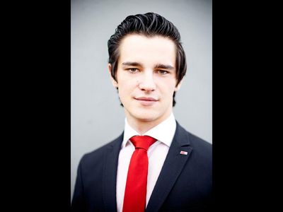 Siegener Unternehmer Lukas Buedenbender als stellvertretender Bundesvorsitzender wiedergewaehlt