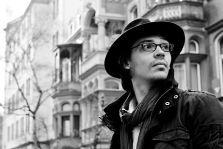 Tenor- und Sopransaxophonist Christian Korthals alias Tian tritt im Jazzclub Unterfahrt auf