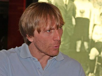 Der ehemalige Fußballprofi Ansgar Brinkmann konnte viele neue Fans auf Facebook und Instagram gewinnen