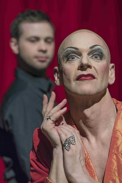 Ein Kaefig voller Narren - zu sehen im Volkstheater Rostock