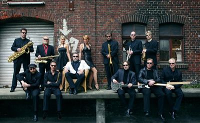 Mr. Big Fat Mad Moose and the Soulfamily ist eine Live-Band mit Power