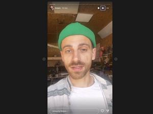 Nachdem nun auch offizielle Ermittlungen gegen den Unternehmer begonnen haben, platze Fynn Kliemann offensichtlich der Kragen. Der Vier-Minuten-Rant könnte jedoch weiter Öl ins Feuer gießen Nachdem nun auch offizielle Ermittlungen gegen den Unternehmer begonnen haben, platze Fynn Kliemann offensichtlich der Kragen. Der Vier-Minuten-Rant könnte jedoch weiter Öl ins Feuer gießen
