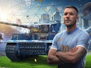 Lukas Podolski als Testimonial für die World of Tanks Blitz Lukas Podolski als Testimonial für die World of Tanks Blitz