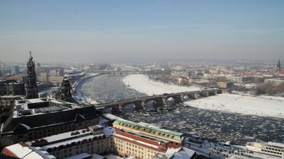 "Come together. Dresden und der 13. Februar" - Dokumentation über den Umgang mit dem verheerenden Bombenangriff