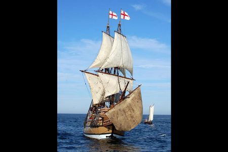 Die Mayflower II, ein Replikatschiff in Originalgroesse, wurde fuer11,2 Millionen Dollar Restauriert