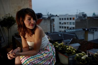 Nanne Emelie spielt bei Musik in den Haeusern der Stadt