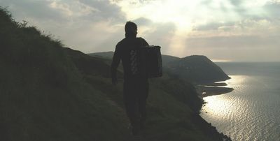Film Soundbreaker Kimmo Pohjonen in Landschaft Film Soundbreaker Kimmo Pohjonen in Landschaft