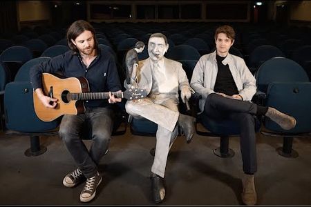 Im Herbst 2021 gehen der Autor und der Musiker Jacob Brass auf die große Hard Land Club Tour