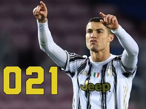 Der portugiesische Nationalspieler Cristiano Ronaldo findet Coca-Cola bah, er trinkt lieber Wasser als Cola Der portugiesische Nationalspieler Cristiano Ronaldo findet Coca-Cola bah, er trinkt lieber Wasser als Cola