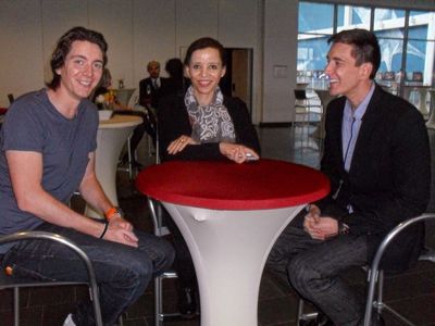 Oliver und James Phelps im Gespraech mit Michaela Boland