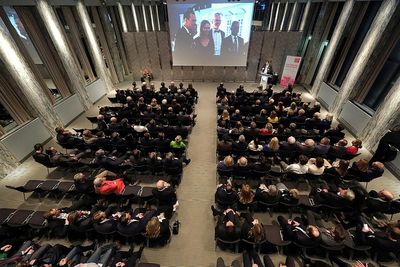 DIE FAMILIENUNTERNEHMER Neujahrsempfang - Plenum
