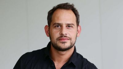 Moritz Bleibtreu spielt die Hauptrolle in Caveman