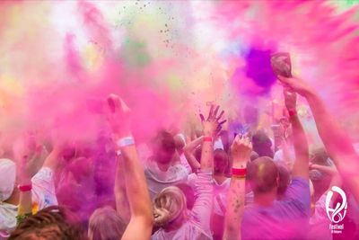 Holi Festival in der Schweiz Holi Festival in der Schweiz
