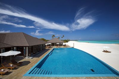 Reisen Atmosphere Kanifushi Pool
