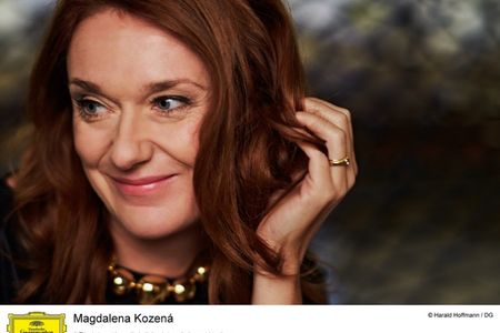 Patricia Kopatchinskaja gibt Konzert in Hamburg