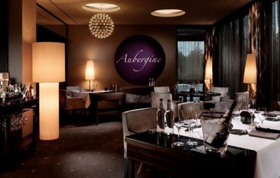 Das Gourmetrestaurant Aubergine befindet sich in einem exklusiven Anbau des Hotel Vier Jahreszeiten Starnberg