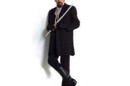 Konzert Rock/Pop: Ausverkaufte Hallen bewegen Jethro Tull's Ian Anderson & Band zur Verlängerung der "THICK AS A BRICK"-Tour
