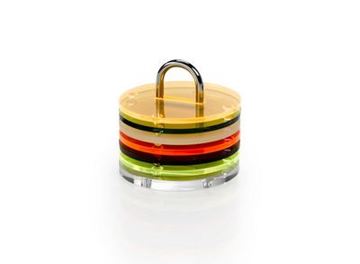 Neon Living ist ein dänisches Designlabel, das bunte Produkte fertigt, die zumeist aus Acryl bestehen.