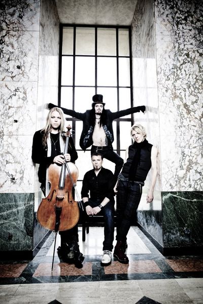 Kult-Band Apocalyptica begeistert bei Zusatzshow im September 2013 Zuschauer