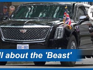 Donald Trumps Staats-Limousine ist mit Reifen von Goodyear ausgestattet Donald Trumps Staats-Limousine ist mit Reifen von Goodyear ausgestattet