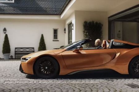 Der letzte Arbeitstag von Daimler-Chef Dieter Zetsche endet in einem BMW i8
