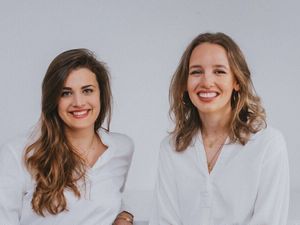 Die Fembites-Gründerinnen Jana Deckelmann und Angelica Conraths