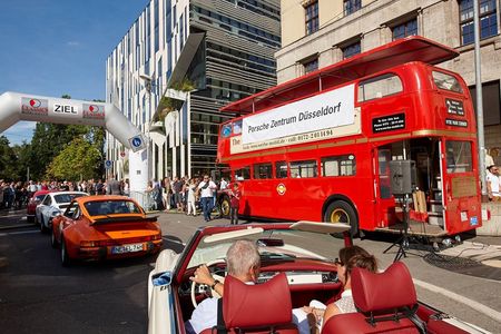 Oldtimer-Ralley in Duesseldorf