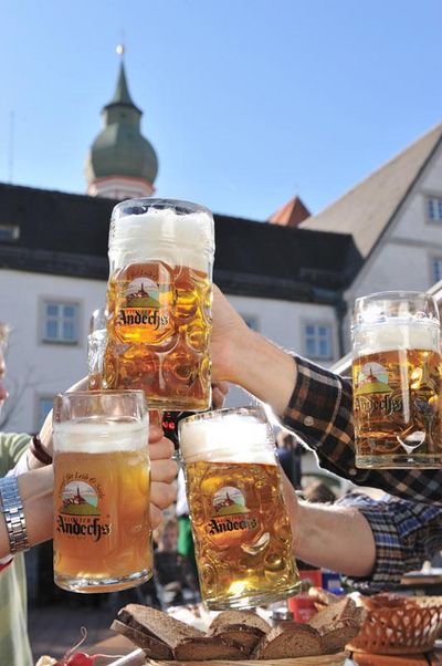 Essen und Trinken Bierprobe Kloster Andechs