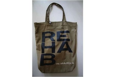 Rehab Tasche