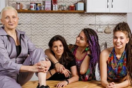 Vier Frauen und kein Mann Das ist in Russland kein Familienglück