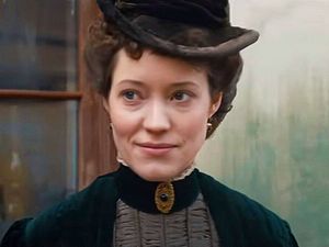 Mit Bertha Benz von Antoni fuer Mercedes gewann Anorak viele Preise Mit Bertha Benz von Antoni fuer Mercedes gewann Anorak viele Preise