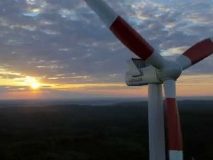 Neuer Solar- und Windpark in China: Gesamtleistung 240 % höher als alle Erneuerbaren in Deutschland zusammen Neuer Solar- und Windpark in China: Gesamtleistung 240 % höher als alle Erneuerbaren in Deutschland zusammen