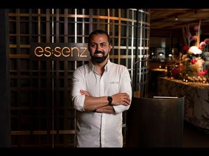 Edip Sigl bei der Eröffnung des Gourmetrestaurants ES:SENZ Edip Sigl bei der Eröffnung des Gourmetrestaurants ES:SENZ