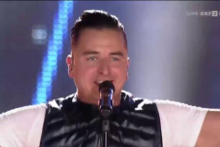 Andreas Gabalier in der Waldbühne Berlin und in Mönchengladbach HockeyPark