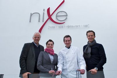 Die Sterne Koeche Michael H. Max Ragwitz beobachtet das kommen und gehen der Koeche.