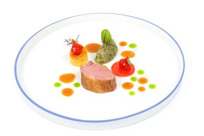 Das Drei-Gang-Menü mit Lamm und Felche repräsentiert die Aromaküche von Chefkoch Rolf Fliegauf aus dem Tessiner Restaurant Ecco