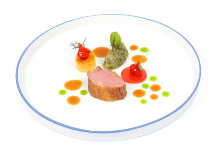 Das Drei-Gang-Menü mit Lamm und Felche repräsentiert die Aromaküche von Chefkoch Rolf Fliegauf aus dem Tessiner Restaurant Ecco