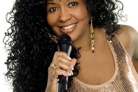Deborah Woodson ist 2018 im Stadttheater Ratingen beim 10jähriges Jubilaeum von Voices dabei